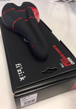 Cycles & Nature, les meilleurs marques de vélo a bordeaux, Selle fizik aliante versus x rail k:ium promotions